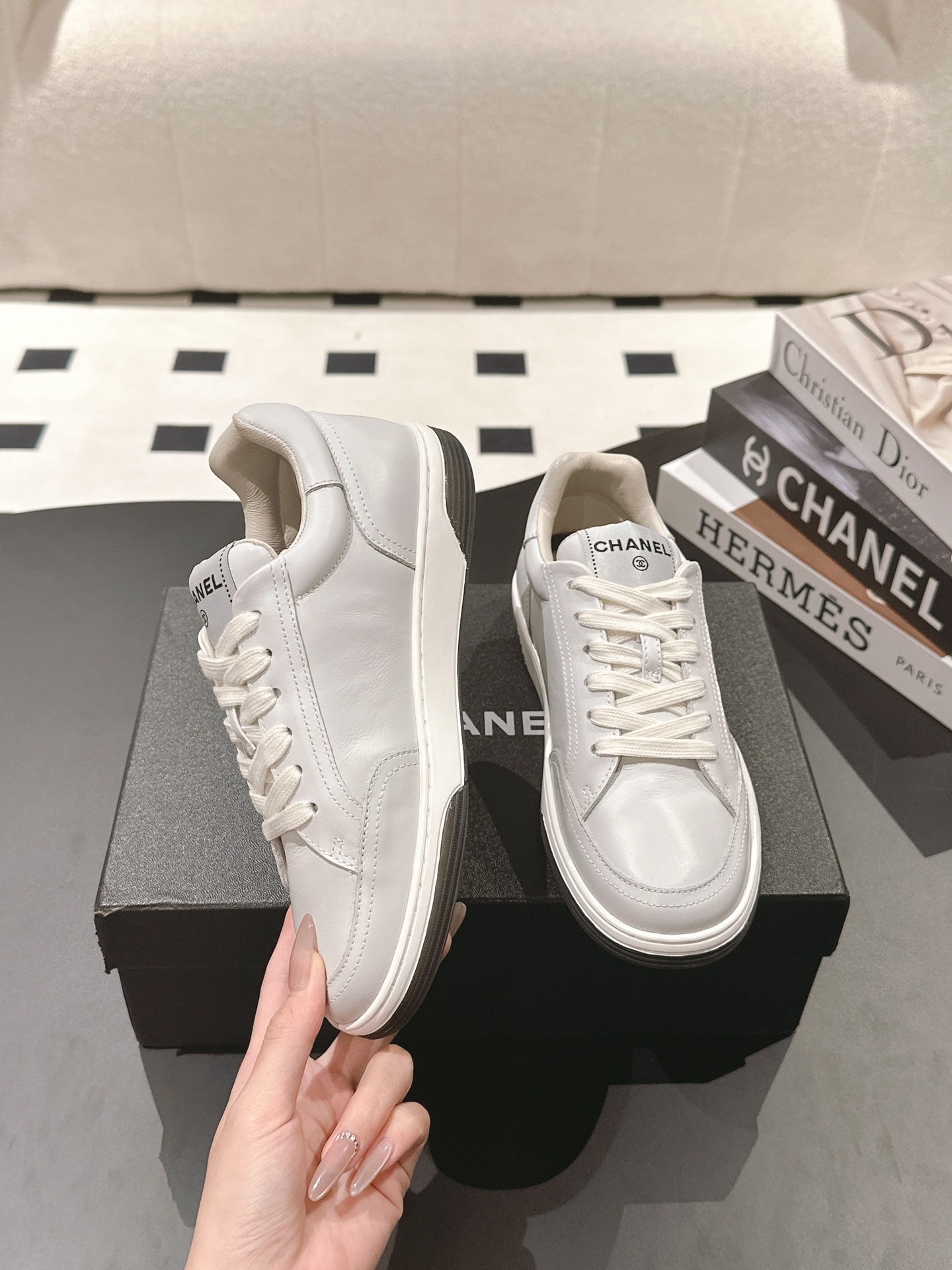 CHANEL New Flat Casual Shoes