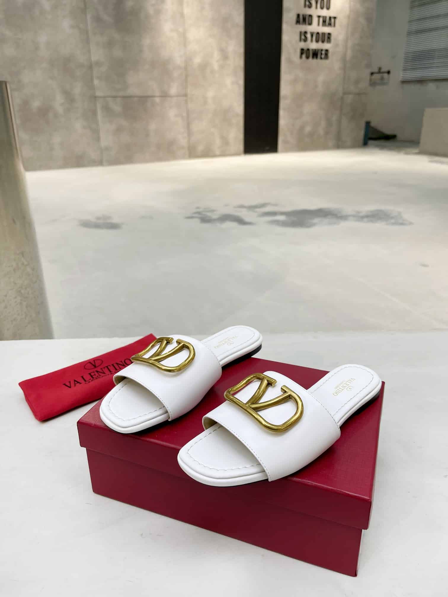 Valentino Garavani VLogo Signature Slide Sandal White