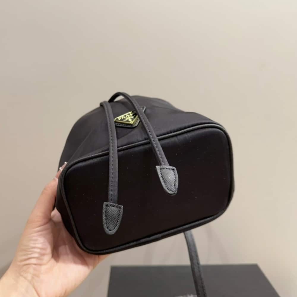 Prada Re Edition 1978 Re Nylon Mini Bag Black 16Cm
