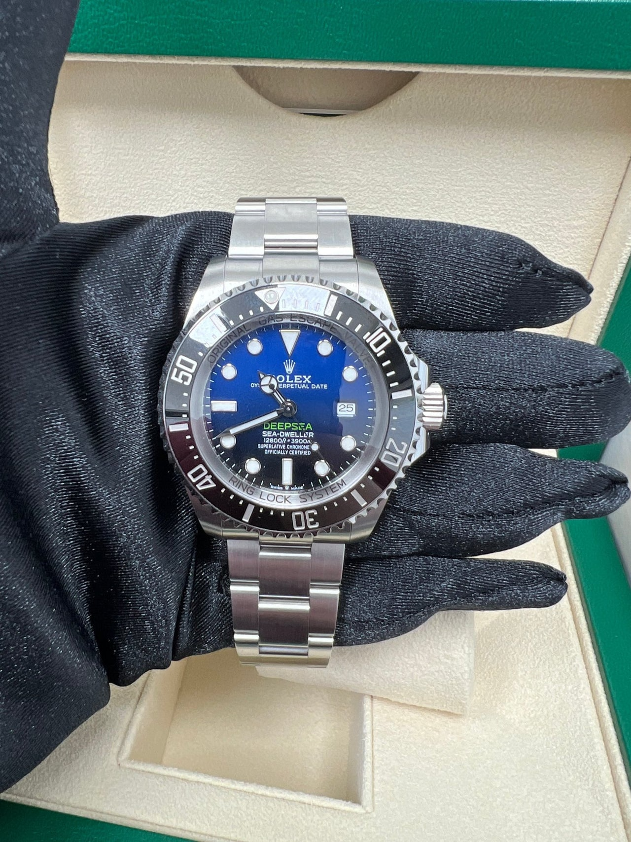 Rolex Deepsea 44mm James Cameron Dial 126660