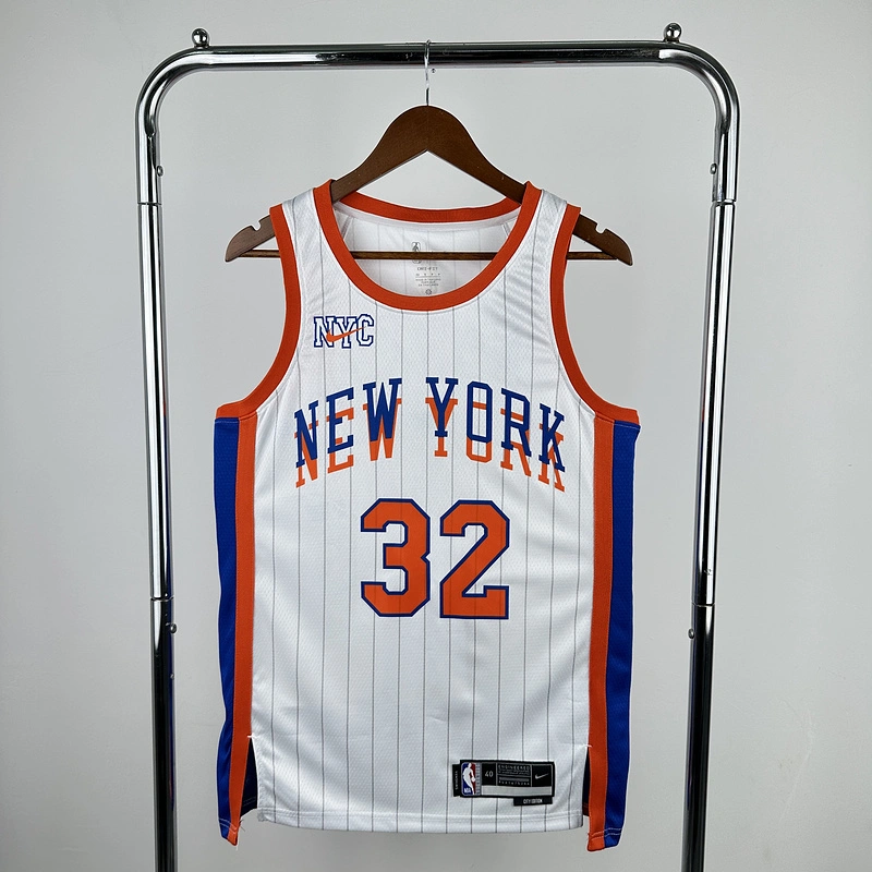 2025 NBA New York Knicks 32 TOWNS Basketball Jersey