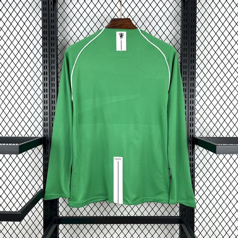 Retro 2007-08 Manchester United Green goalkeeper Long Sleeves Football jersey retro