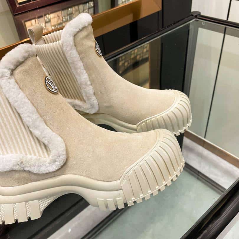 Louis Vuitton Ruby Flat Boots Suede Calfskin And Shearling Beige 1Agwgb