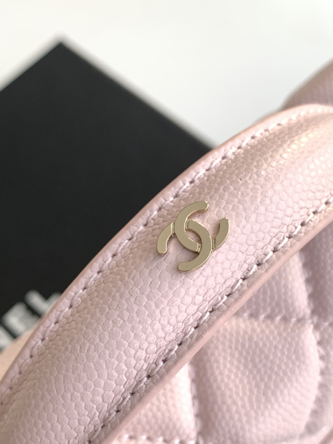 Chanel 25C Vanity Case Pink 20cm