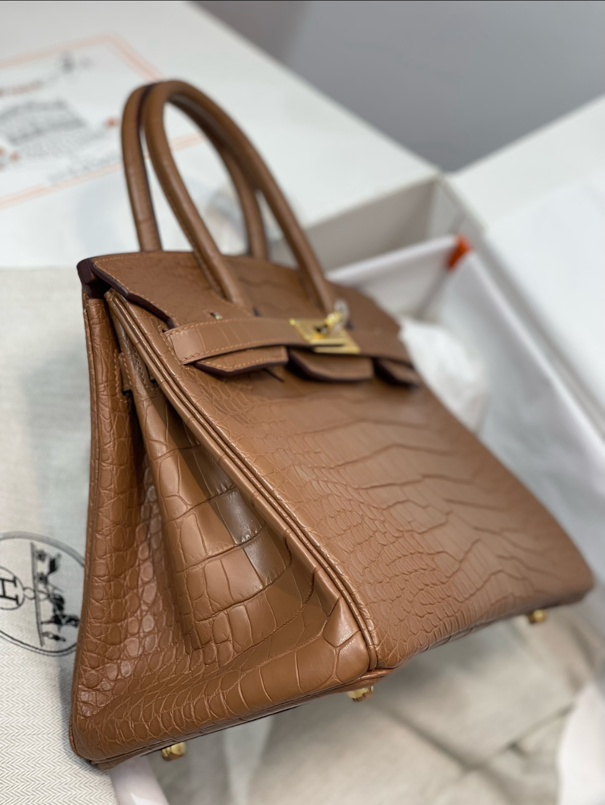 Birkin 25-30 Golden Brown Matte American crocodile leather