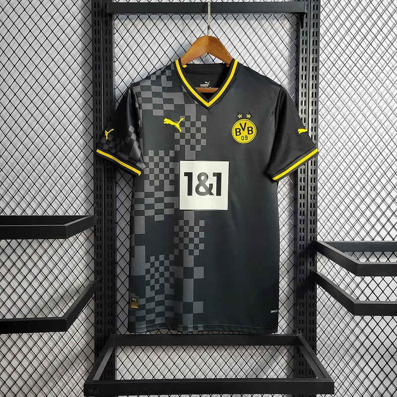 22-23 BVB Dortmund away