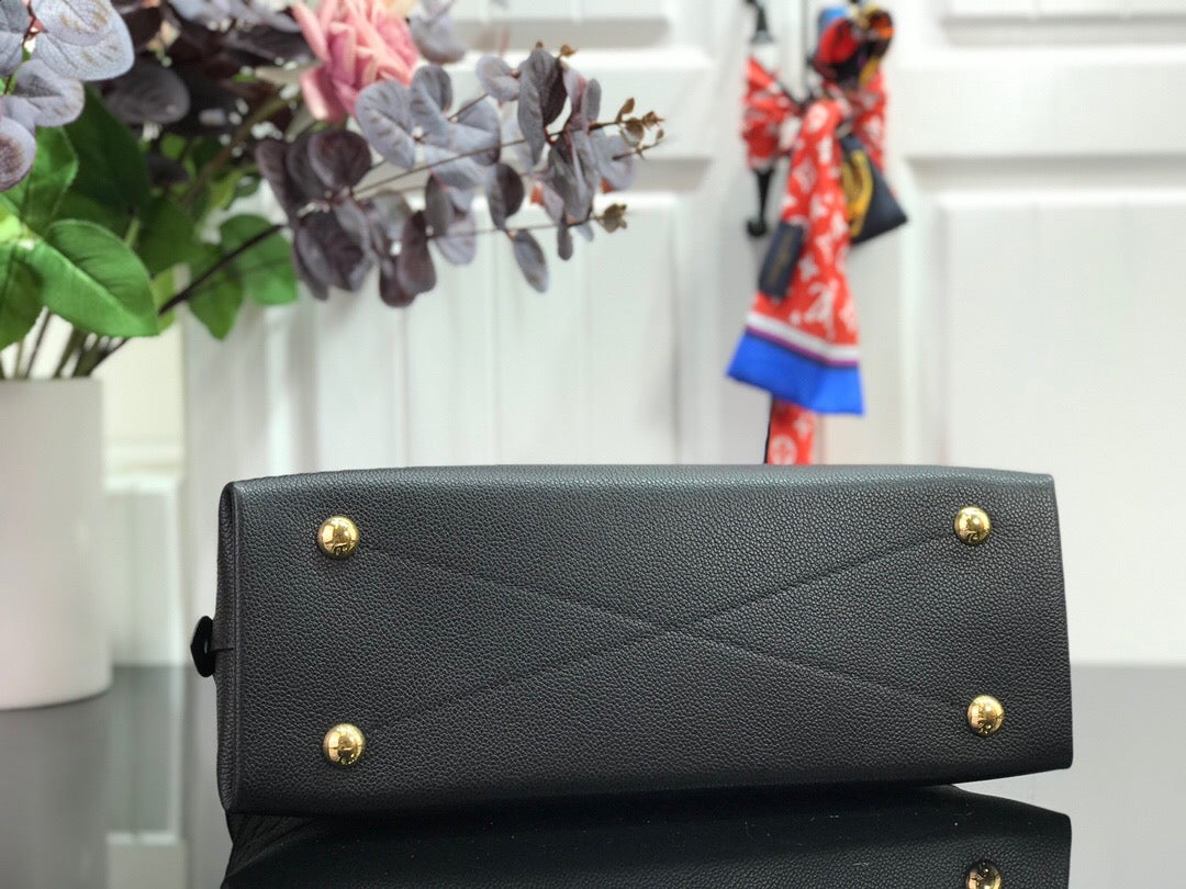 Louis Vuitton Neo Alma Bb 25Cm Black