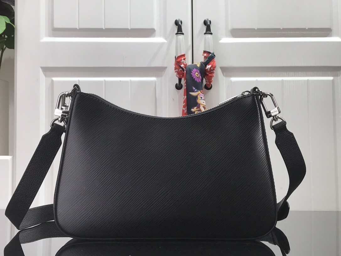 Louis Vuitton Marelle 25Cm Black M80689