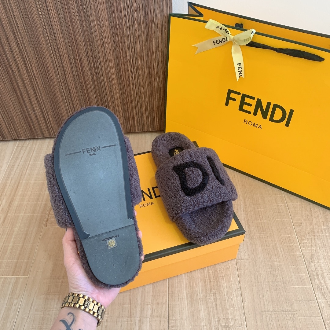 Fendi Fleece Black Text Slippers Grey