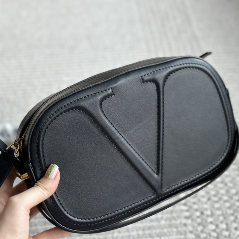 Valentino VLogo Walk Calfskin Crossbody Bag Black 25Cm