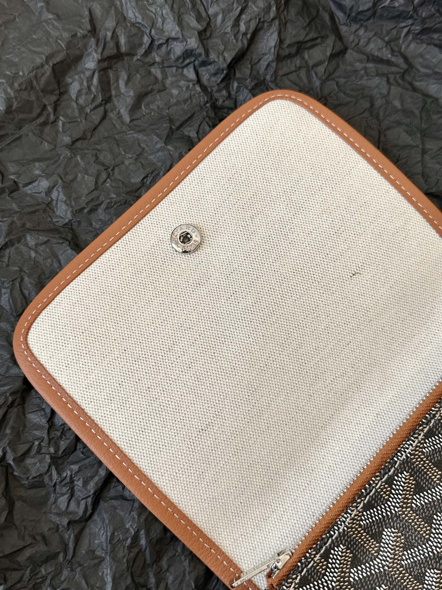 Goyard Plumet Pocket Wallet 20 Cm Black Goyardine Canvas And Tan Lambskin Trim