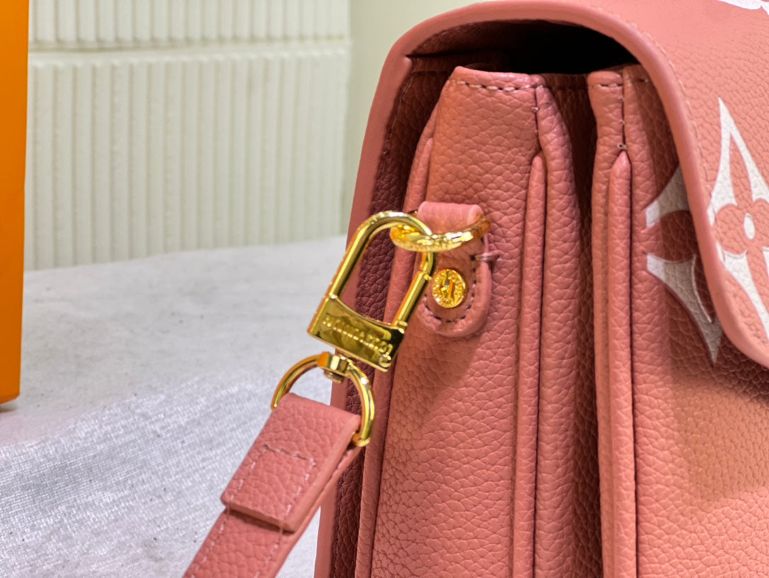Louis Vuitton Pochette Metis Dark Pink 25Cm