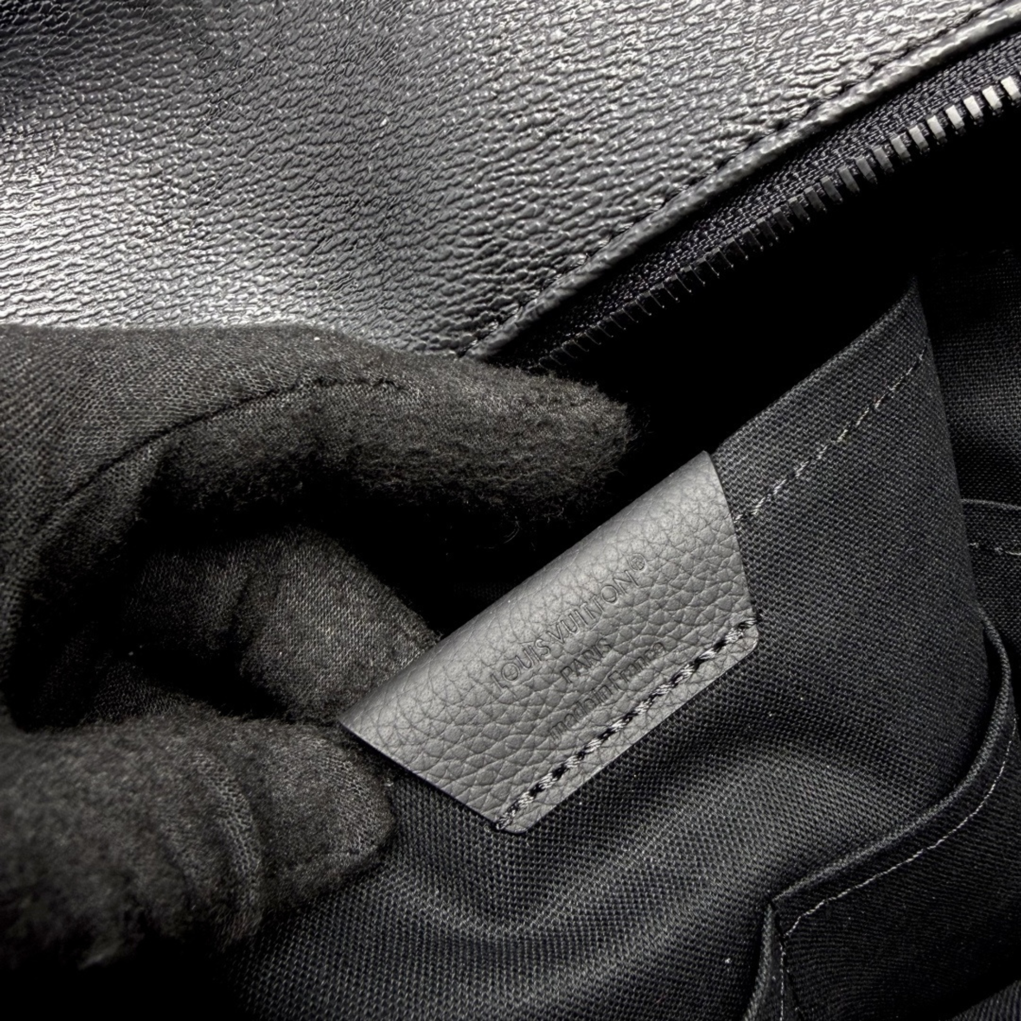 Louis Vuitton Discovery Backpack Monogram Midnight M26765
