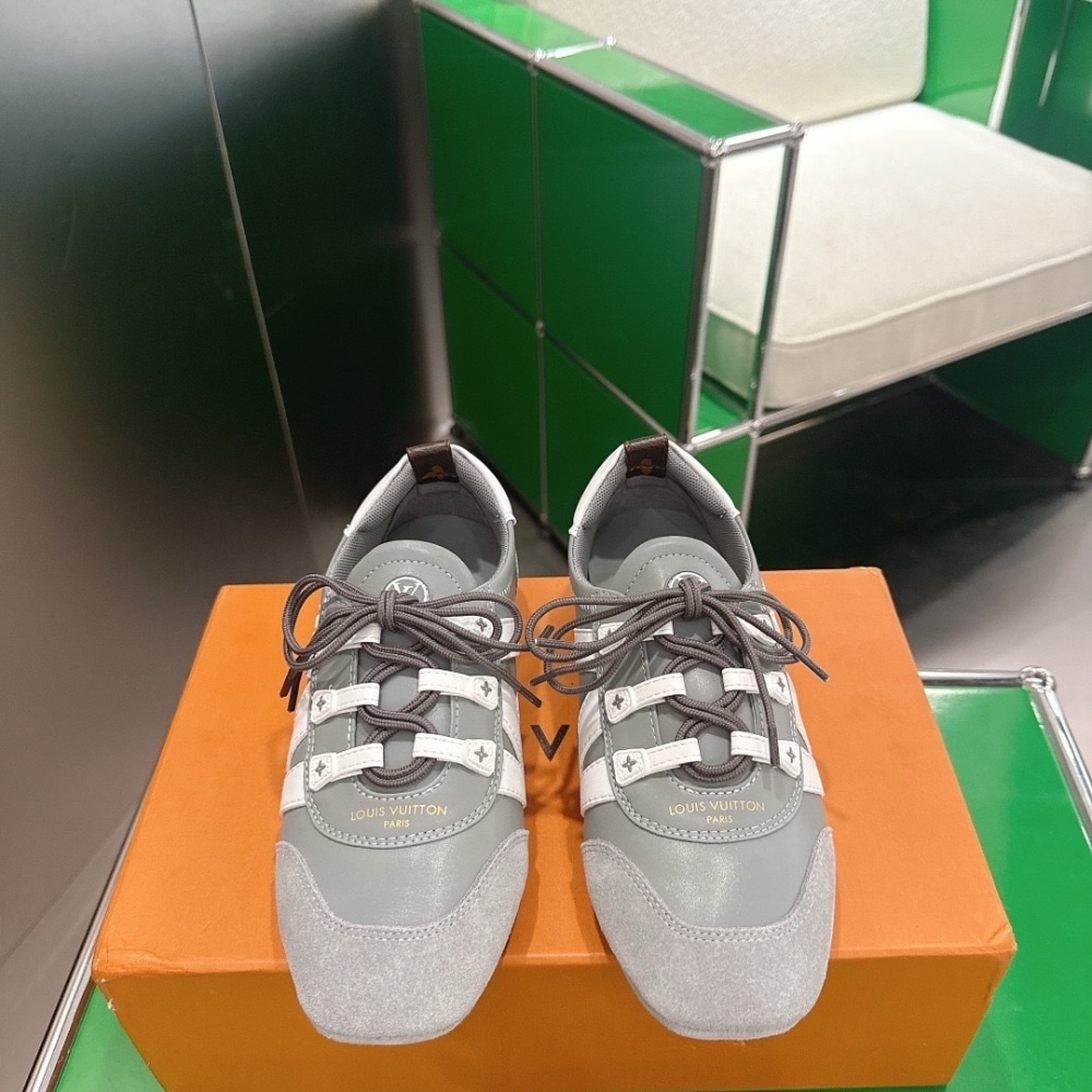 Louis Vuitton Sneakerina Light Gray 1Aivmx