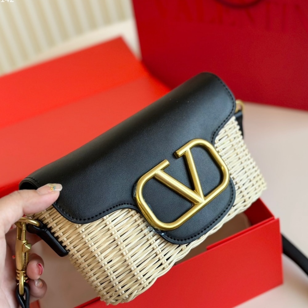 Valentino Loco VLogo Flap Straw Shoulder Bag Black18Cm