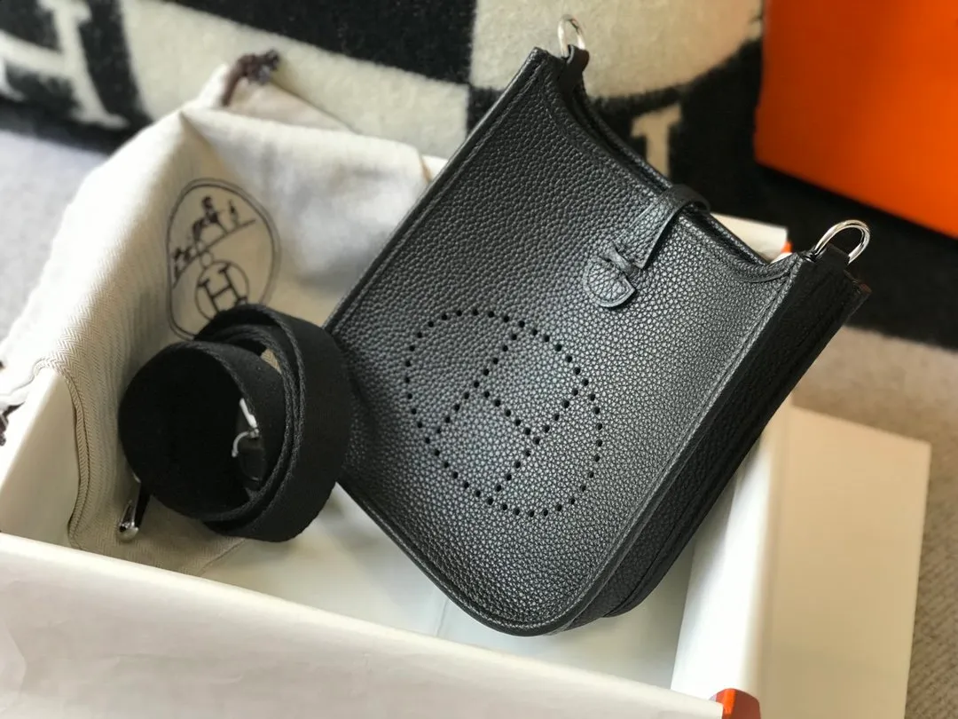 Hermes Evelyne 16 Amazone Black Bag 16Cm H069426Ckav