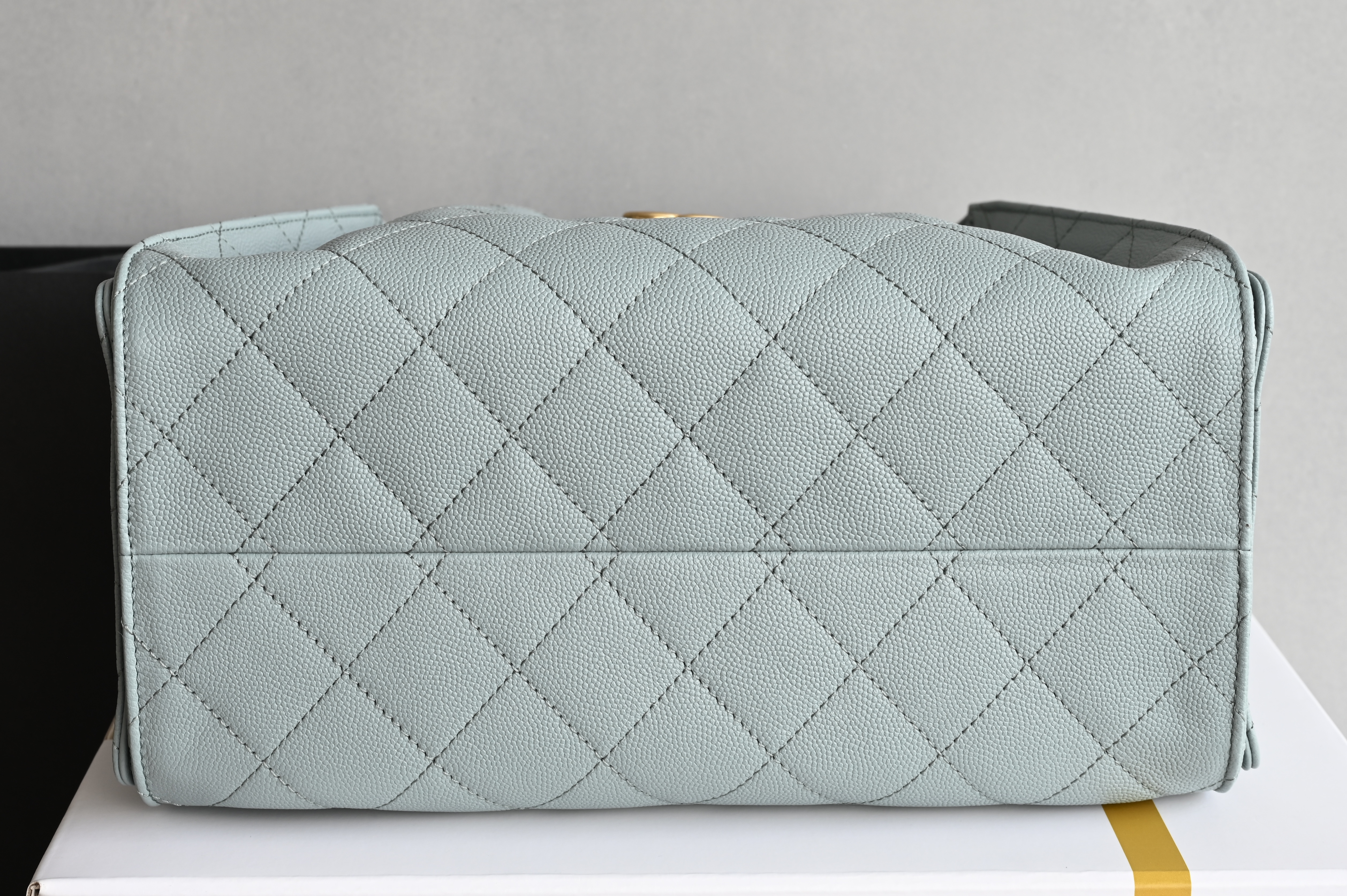 Chain Decor Hobo Bag（Dusty Blue）