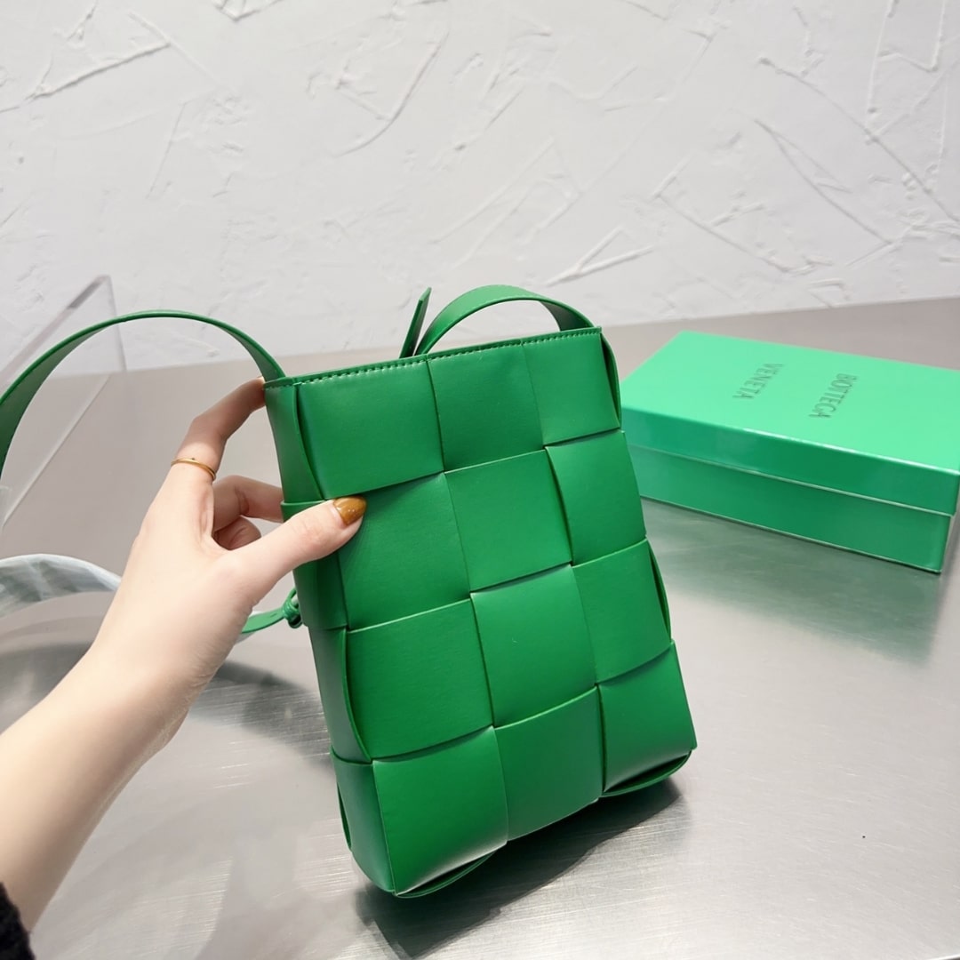 Bottega Veneta Mini Bag 11400 Dkk 22Cm