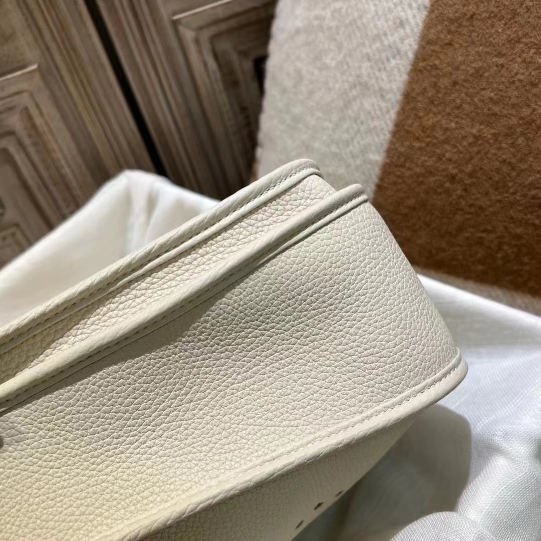 Hermes Clemence Evelyne PM 25Cm White