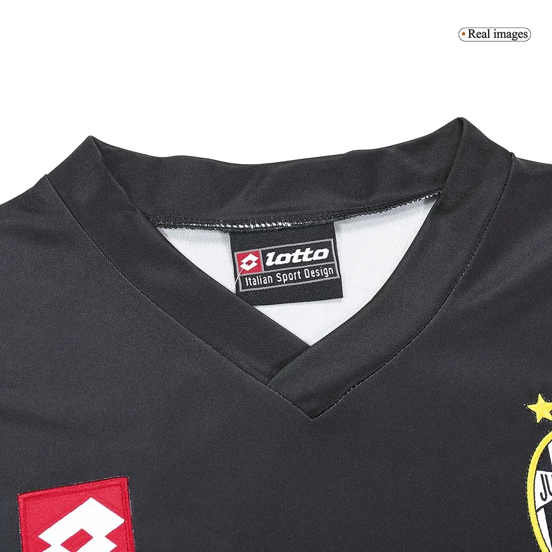 Retro Juventus Away Soccer Jersey 2001/02