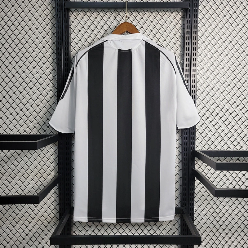 Retro 2005-06 Newcastle United Home Football jersey retro