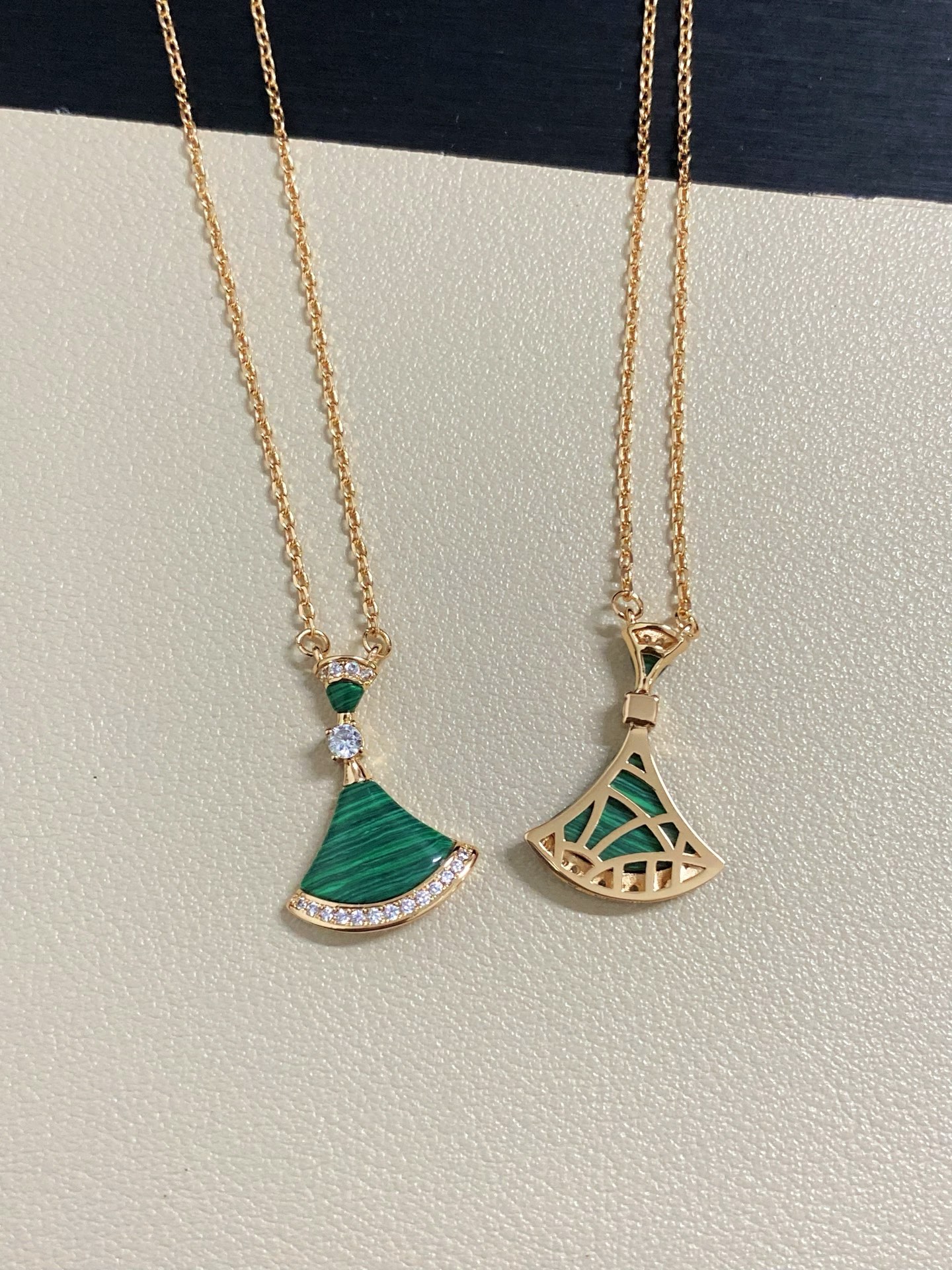 Bulgari 358365 Divas' Dream Necklace Emerald Green 41 - 43 cm
