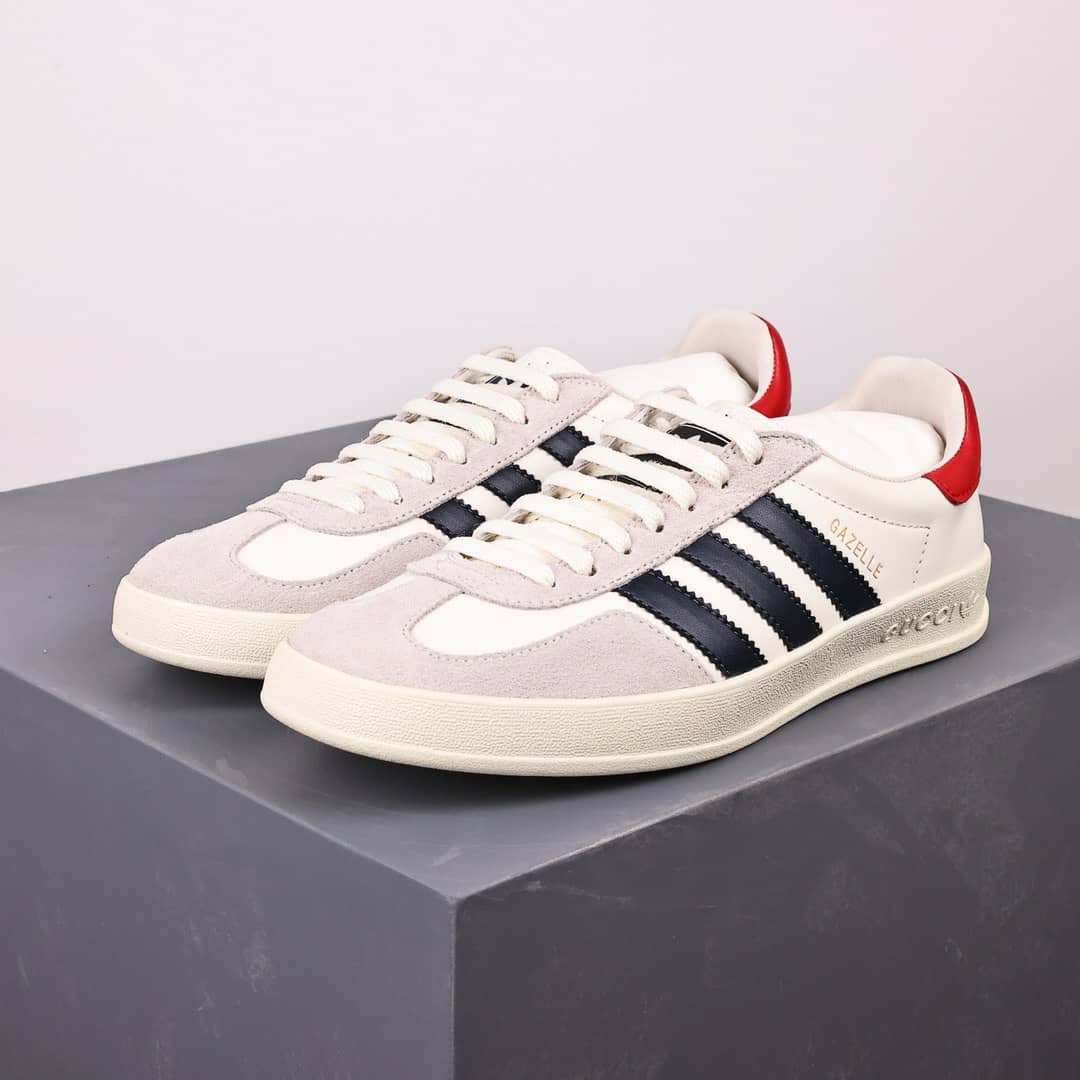 Gucci X Adidas Gazelle Sneaker In White 707861 Utt10 9060