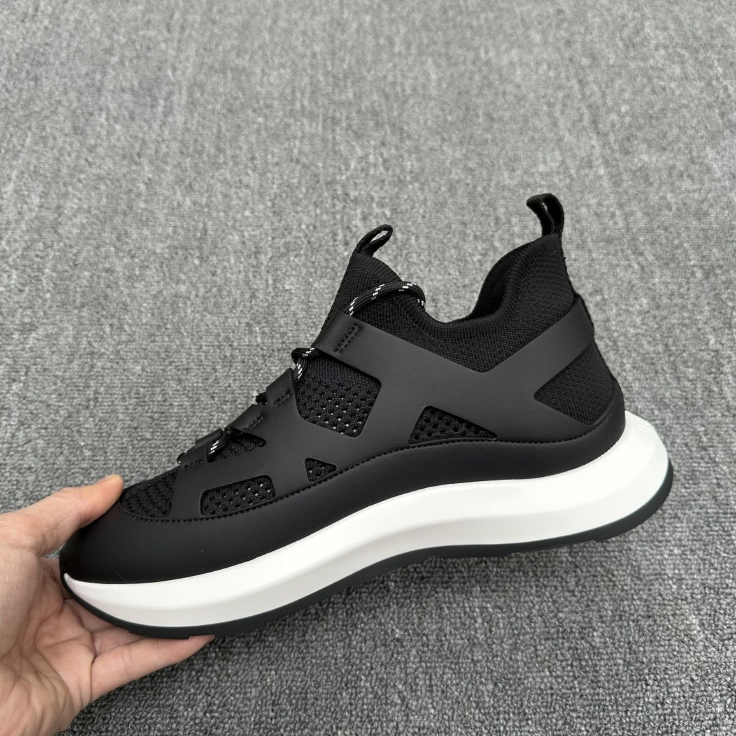 HERMES KATANA SNEAKER BLACK