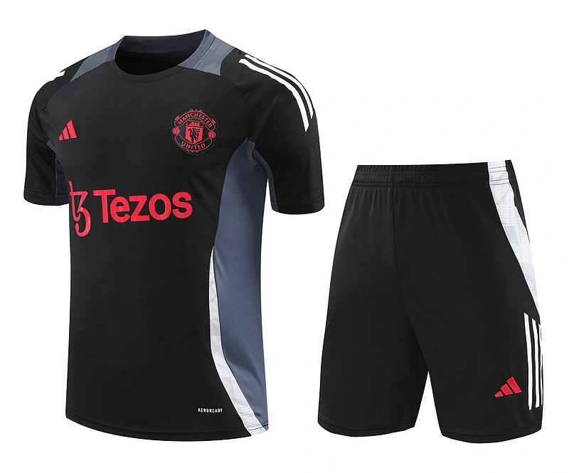 2024-25 Manchester United short-sleeved training clothes
