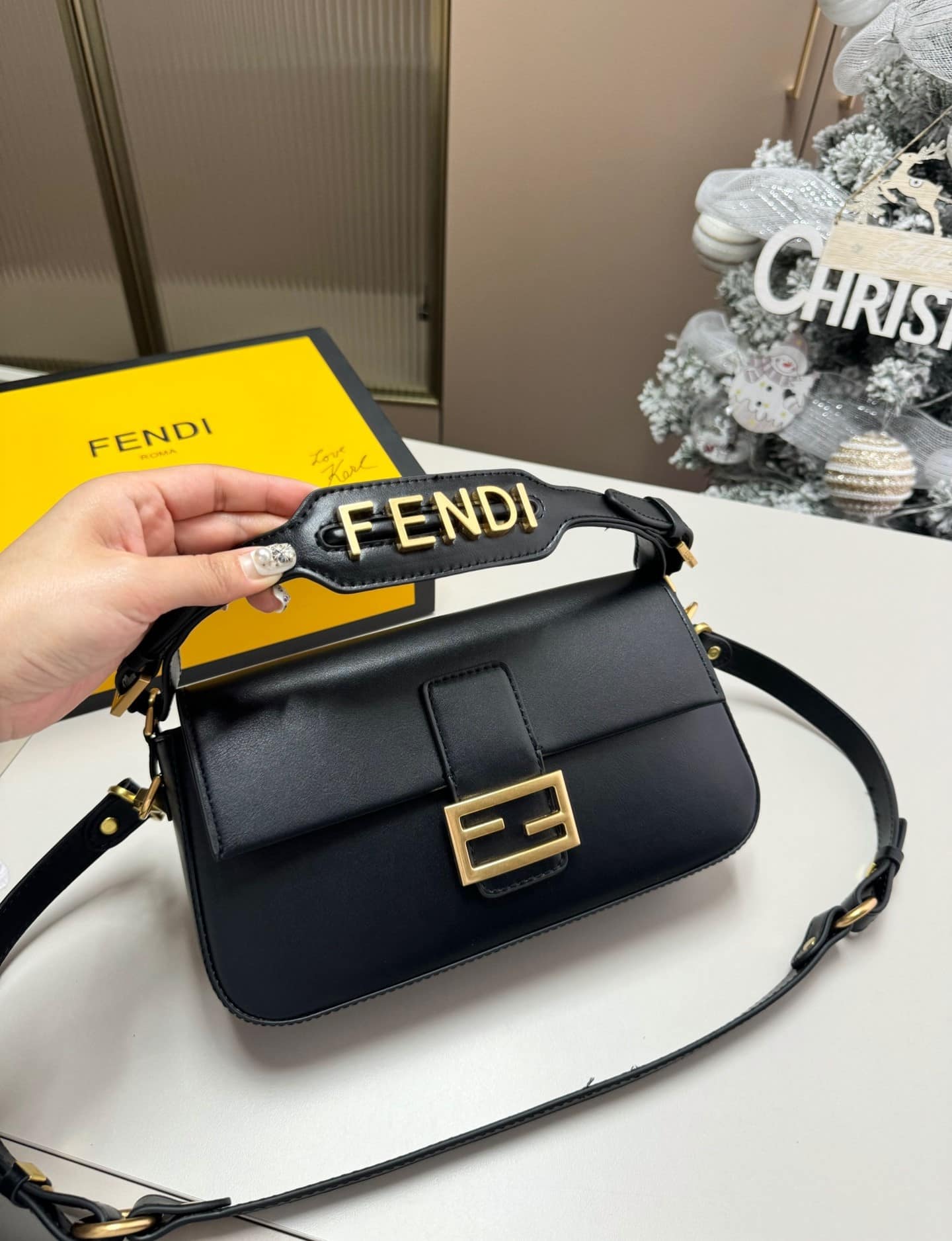 Fendi Baguette Bag Black Leather 25Cm/ 9.8 in