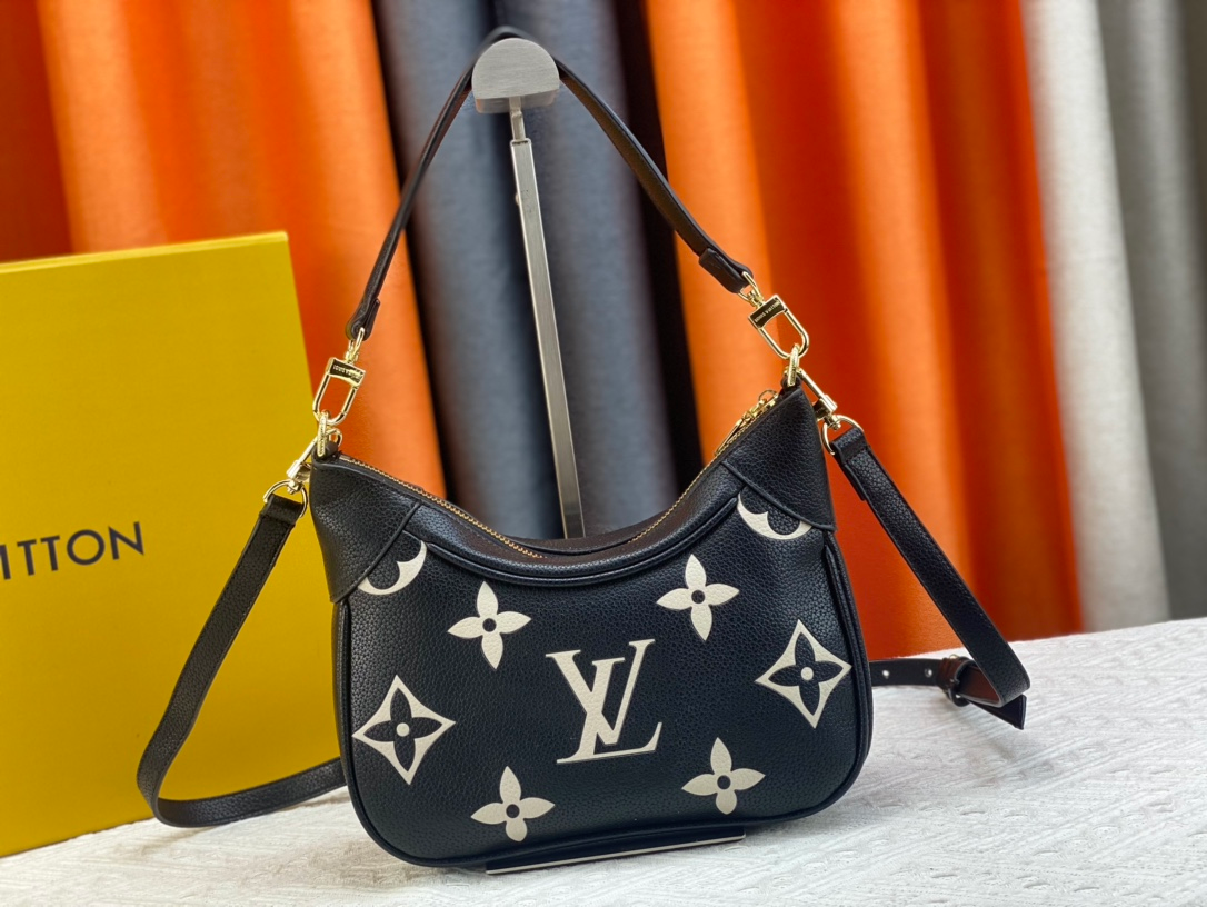 Louis Vuitton Bagatelle Balck And White 22Cm M46301