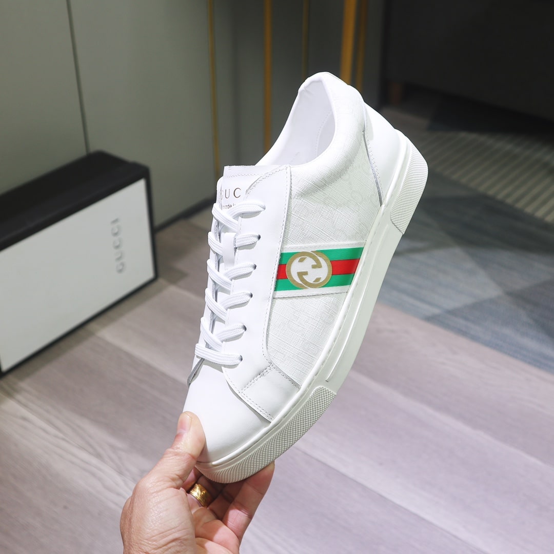 Gucci Gg Supreme White Sneaker Gg With Web