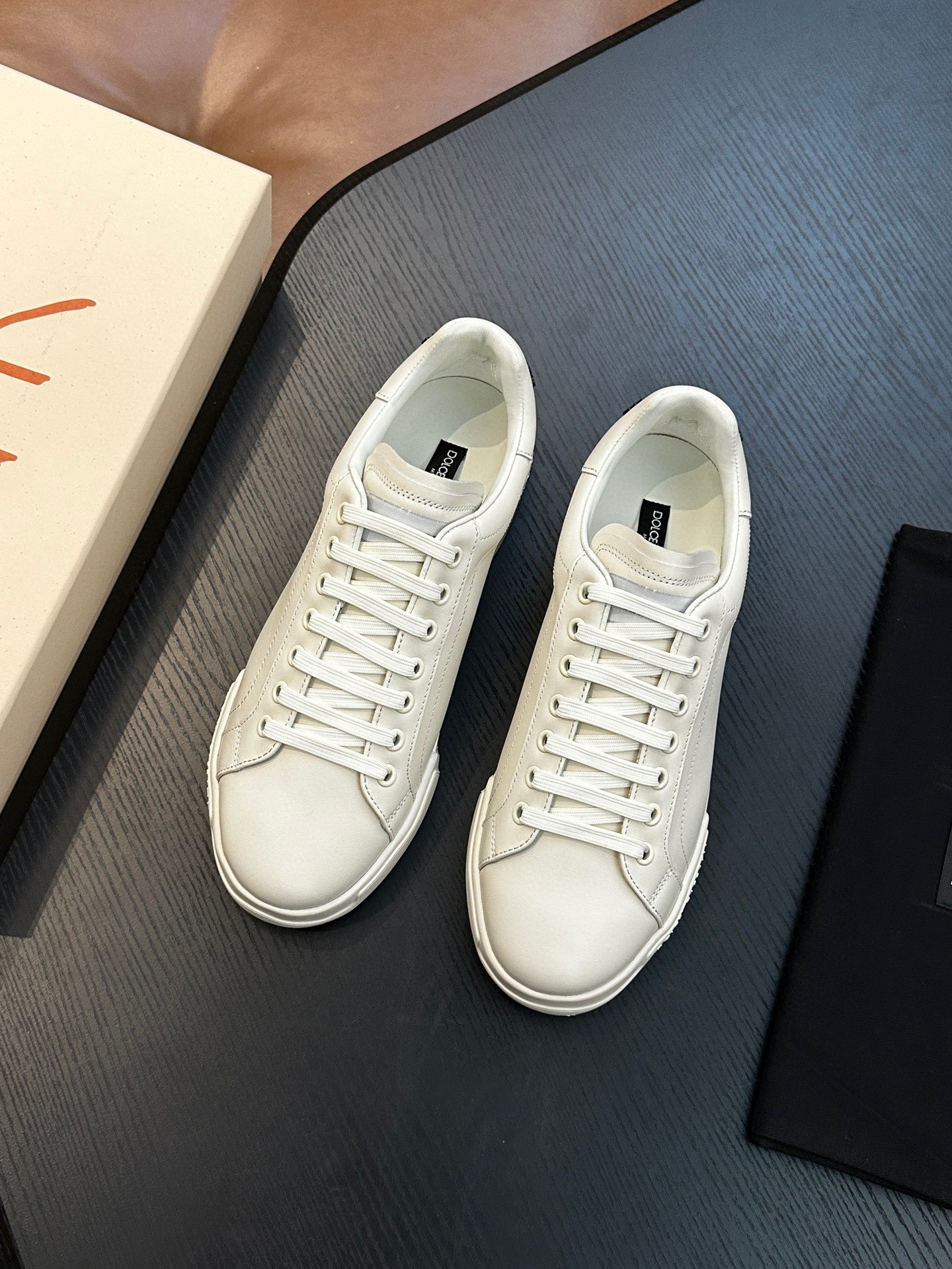 DOLCE & GABBANA Calfskin nappa Portofino sneakers