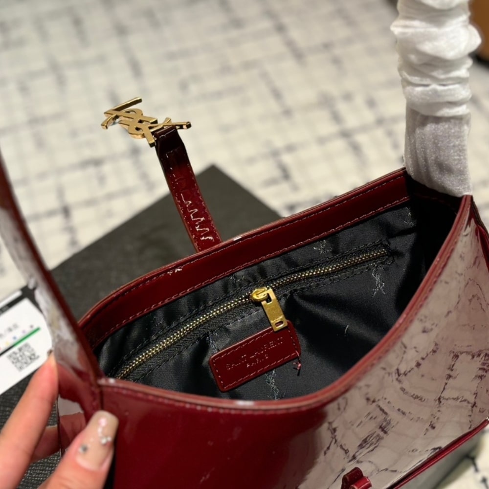 Saint Laurent Le 5 A 7 Patent Hobo Bag In Shiny Leather Wine Red 25Cm