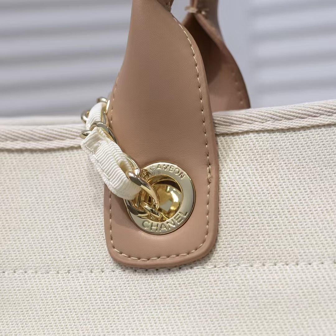 Chanel Cc Canvas Pearl Deauville Beige 38cm