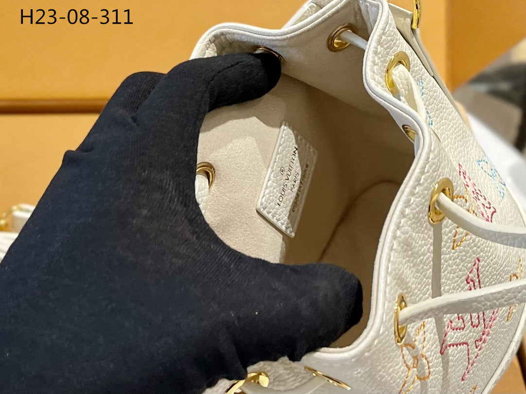 Louis Vuitton Nanoe Handbag White 16Cm M23088