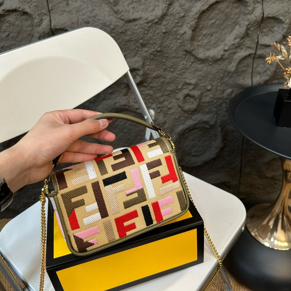 Fendi Baguette Multicolour Canvas Bag With Ff Embroidery Multicolour 18Cm 8Bs017Anh4F1Q6O