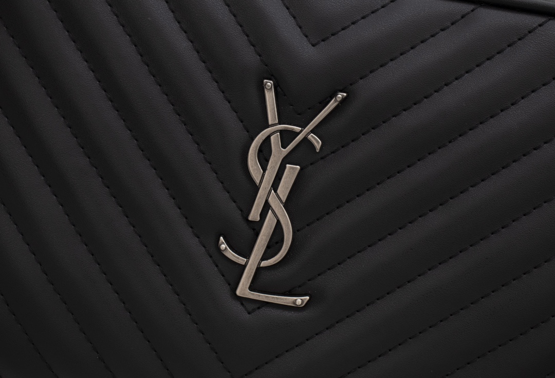 Saint Laurent Lou Camera Bag In Quilted Black Silver Leather 23Cm
