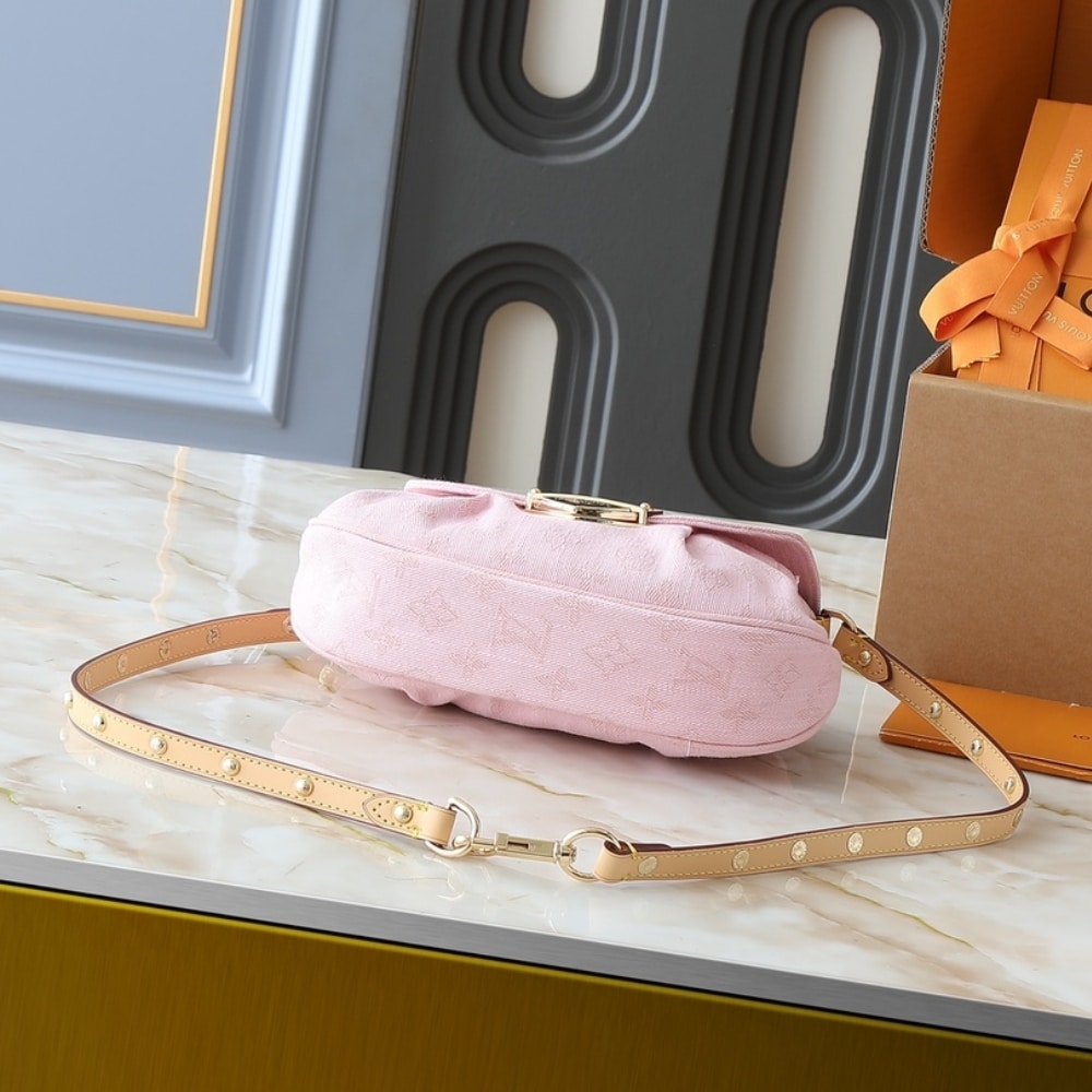 Louis Vuitton Sunset Washed Pink 27Cm M13347