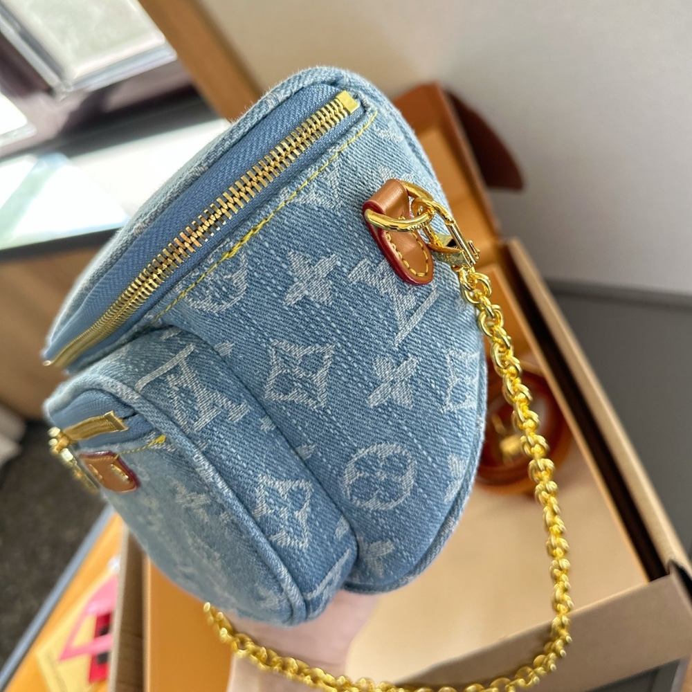 Louis Vuitton Mini Bumbag Monogram Canvas Sky Blue 17Cm M83353