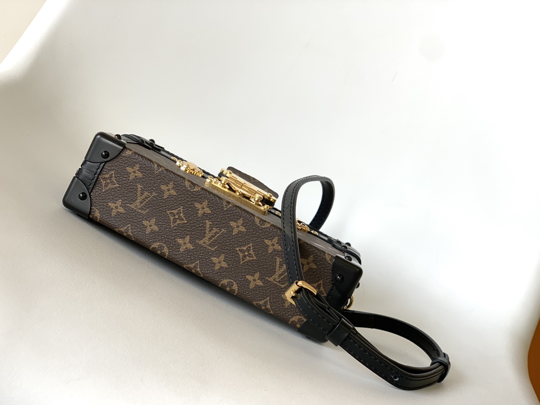 Louis Vuitton Petite Malle Monogram – Women – Handbags Monogram