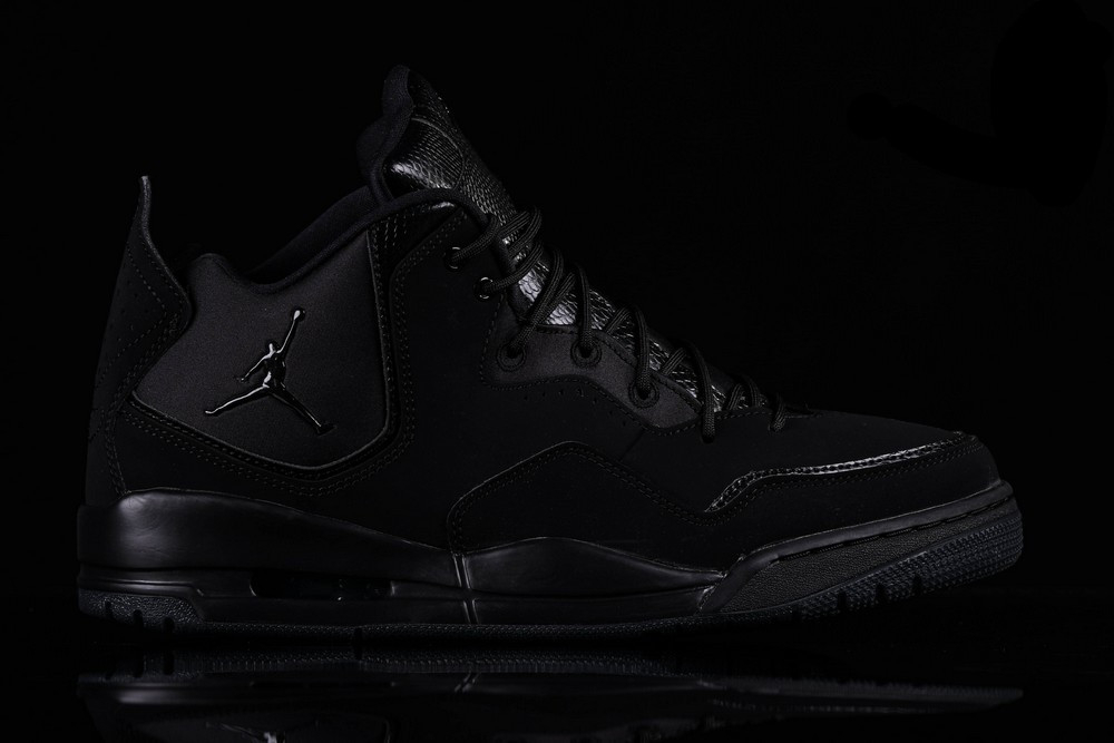 Jordan Courtside 23 Triple Black AR1000-001