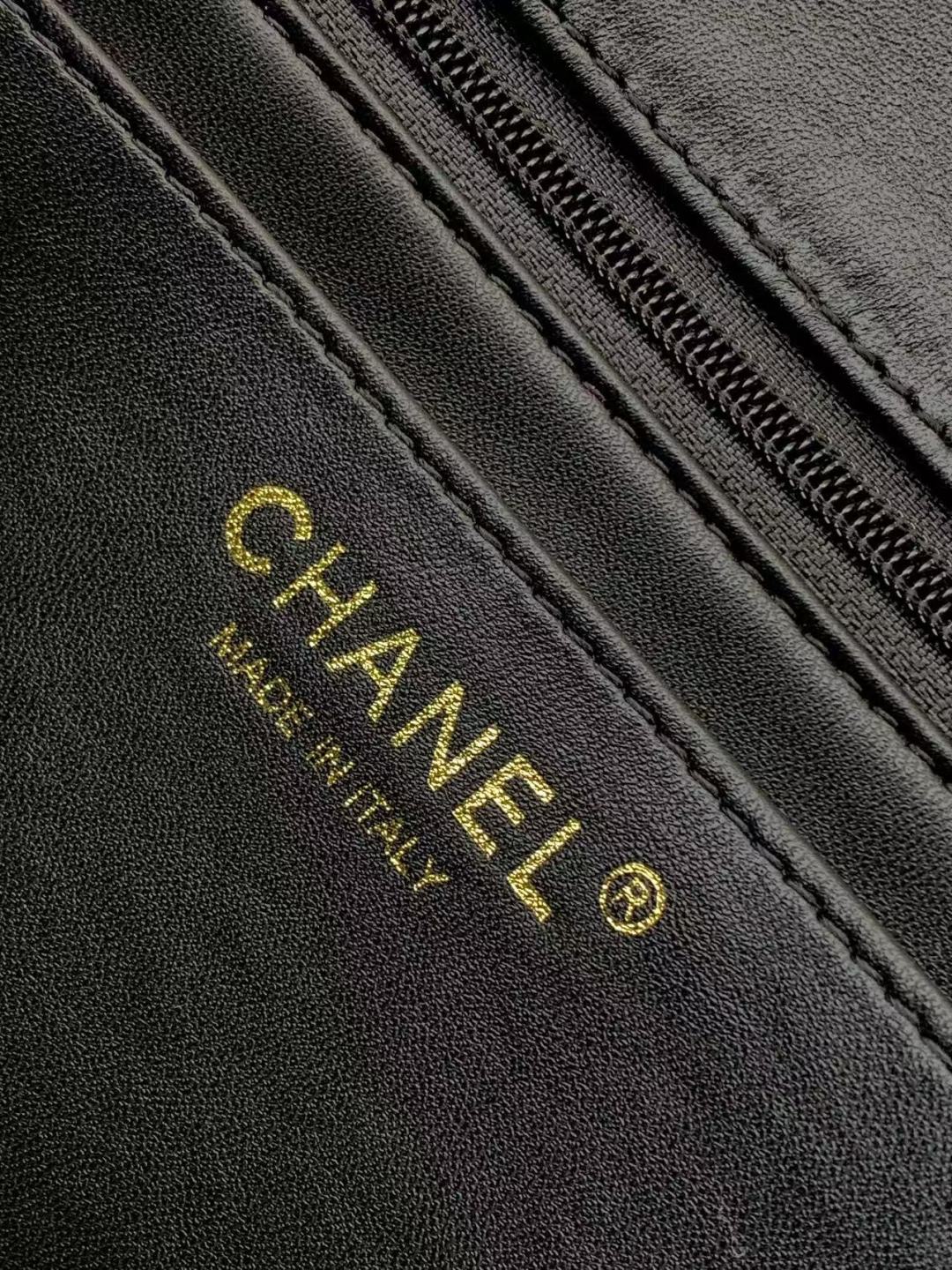 Chanel Small Graphic Frame Flap Bag Black 23cm