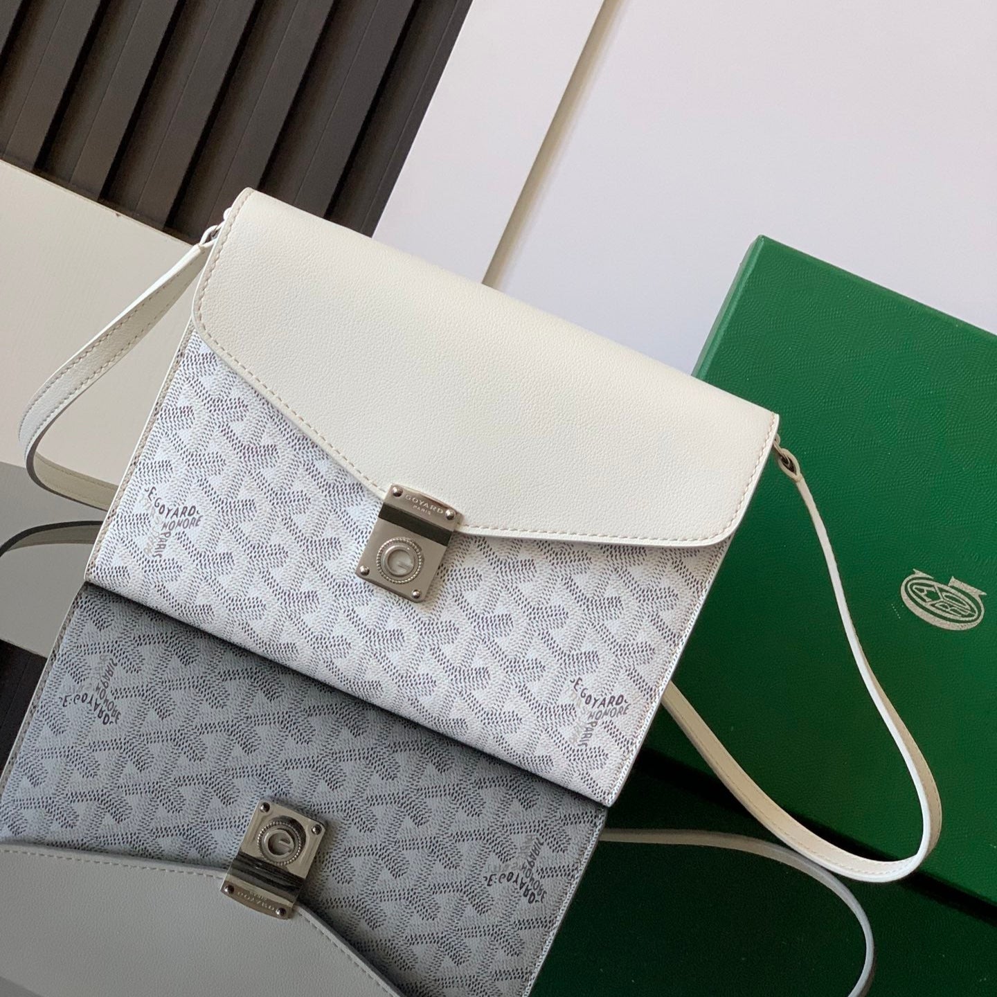 Goyard Chypre Wallet-Pouch 21cm White Goyardine Canvas And Calfskin