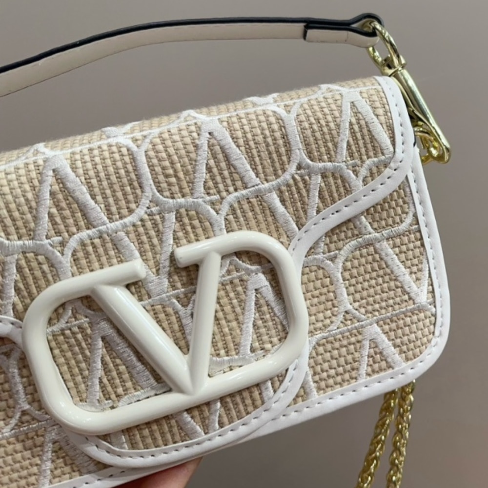 Valentino Valentino Garavani Locò Toile Iconographe Raffia Shoulder Bag Natural 20Cm