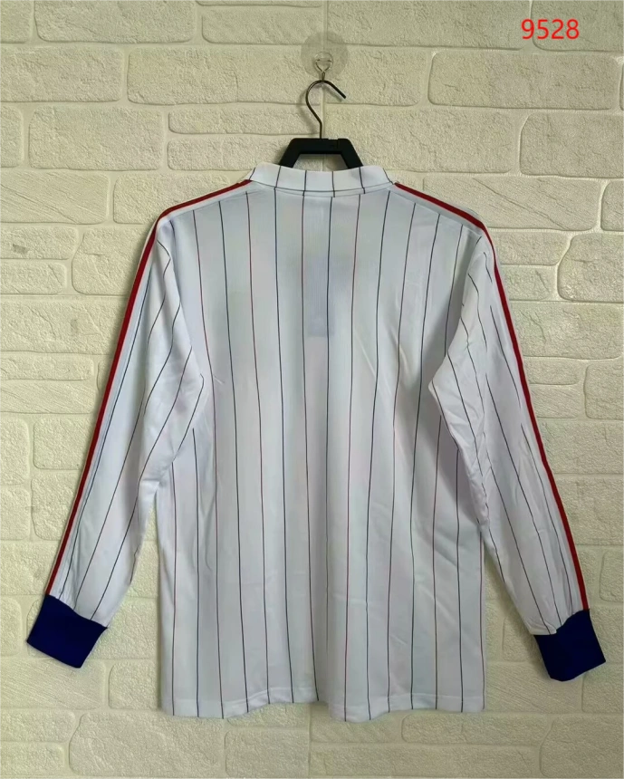 Retro 1980-82 France Away Long Sleeve football jersey retro