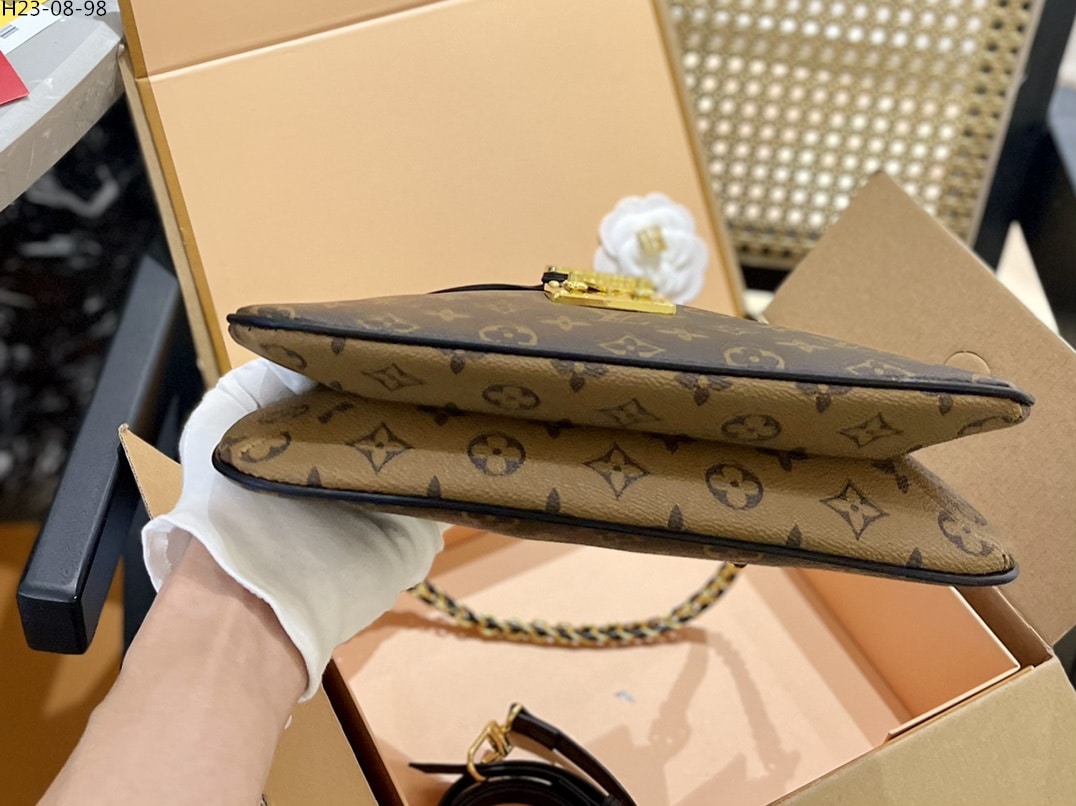 Louis Vuitton Lv Twinny Monogram Canvas 27Cm M46659