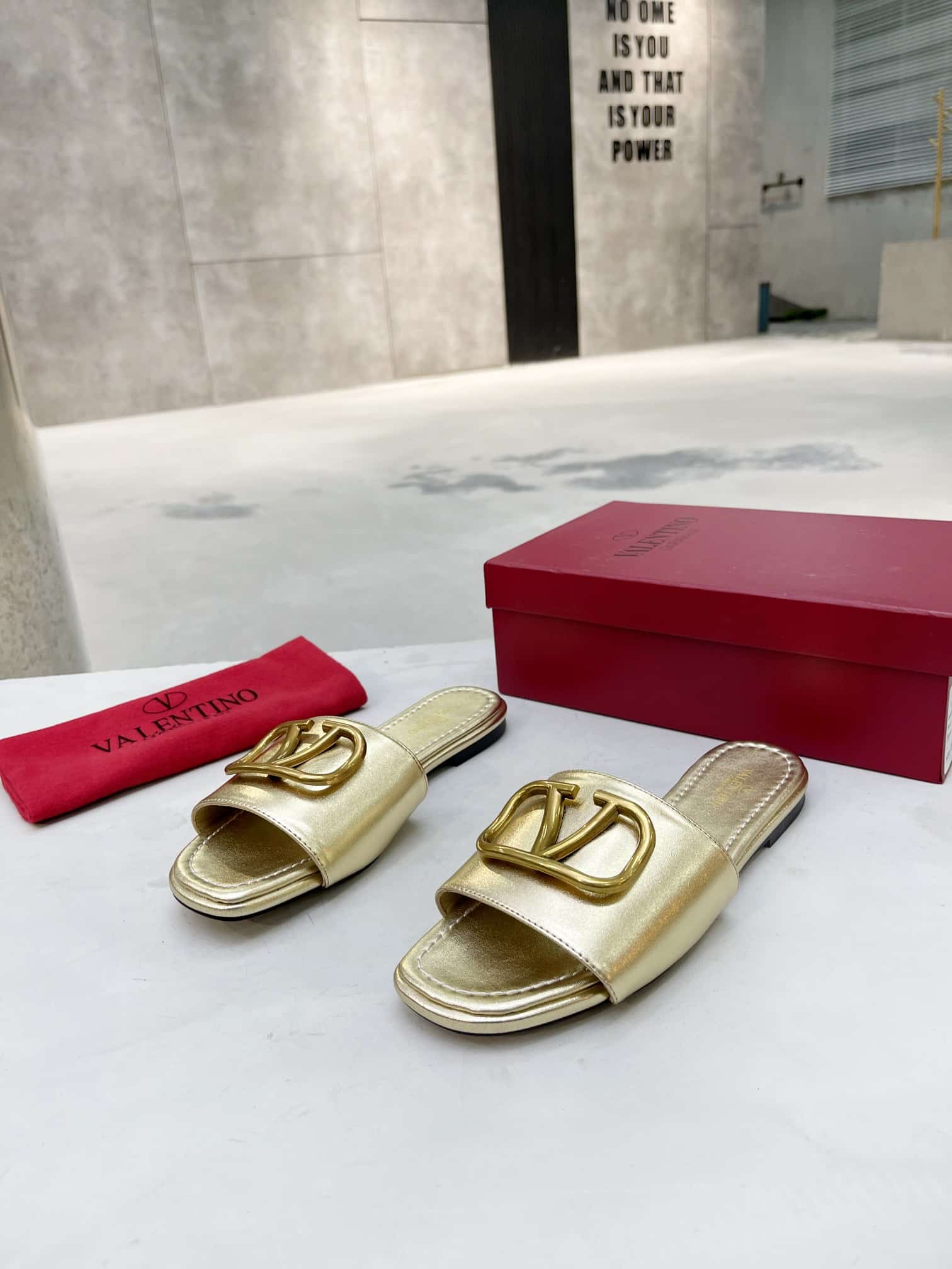 Valentino Garavani VLogo Signature Slide Sandal Gold
