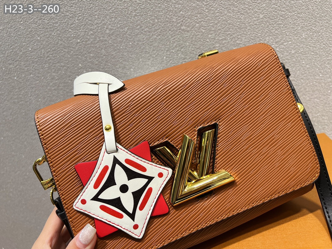 Louis Vuitton Crafty Twist Brown 22Cm M56780