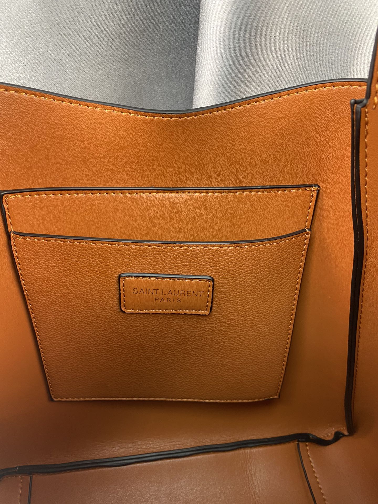 Saint Laurent 5 A 7 Soft Small Hobo Bag In Smooth Leather Beige